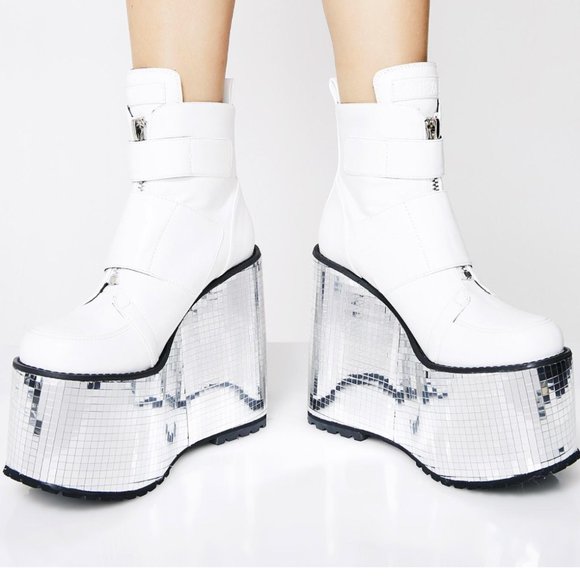 ISO Dolls Kill ANGELIC DISCO PLATFORM WEDGES - Picture 3 of 3